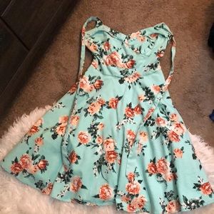 Hot topic halter top spring dress